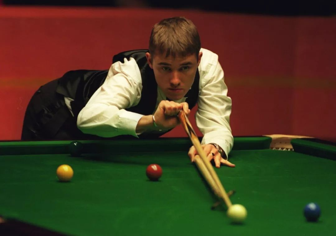 尤其是在此 尤其是在此