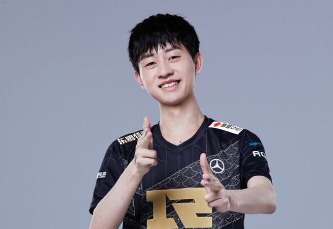 持续生长的 持续生长的