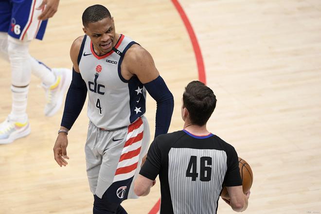 对粉丝而言 对粉丝而言